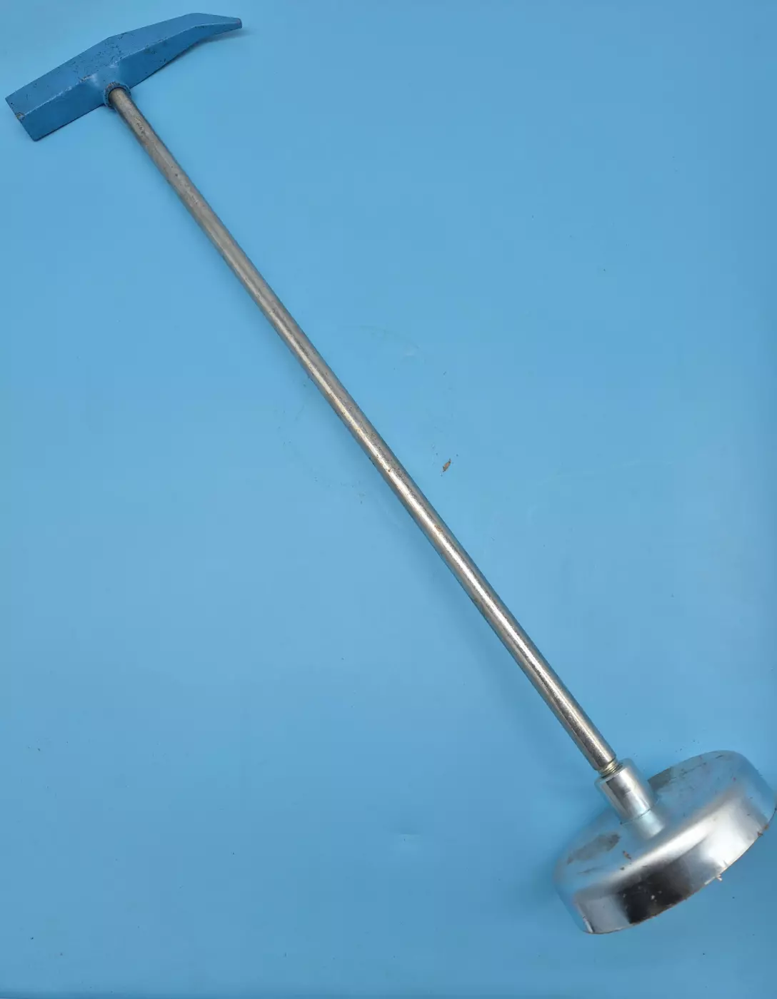 Souleveur magnetique + marteau pic