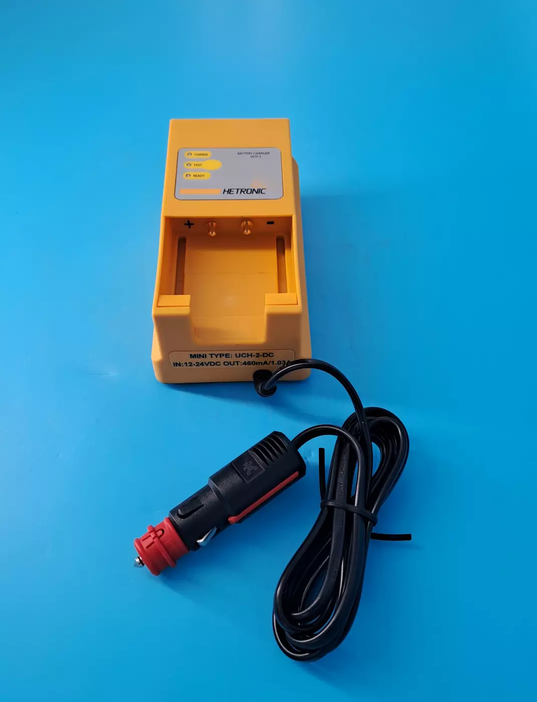 Chargeur mini 12/24 VDC prise allume cigare