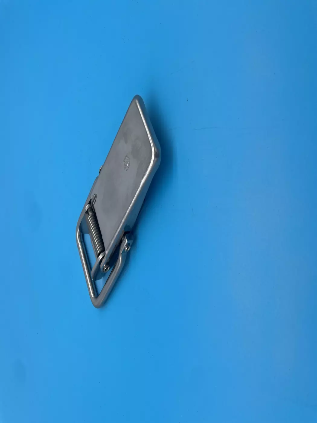 Fermeture inox pour bac a cailloux