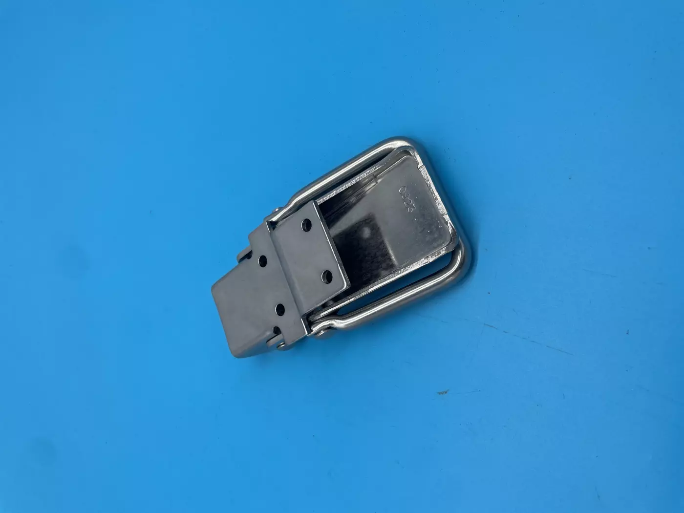 Fermeture inox pour bac a cailloux