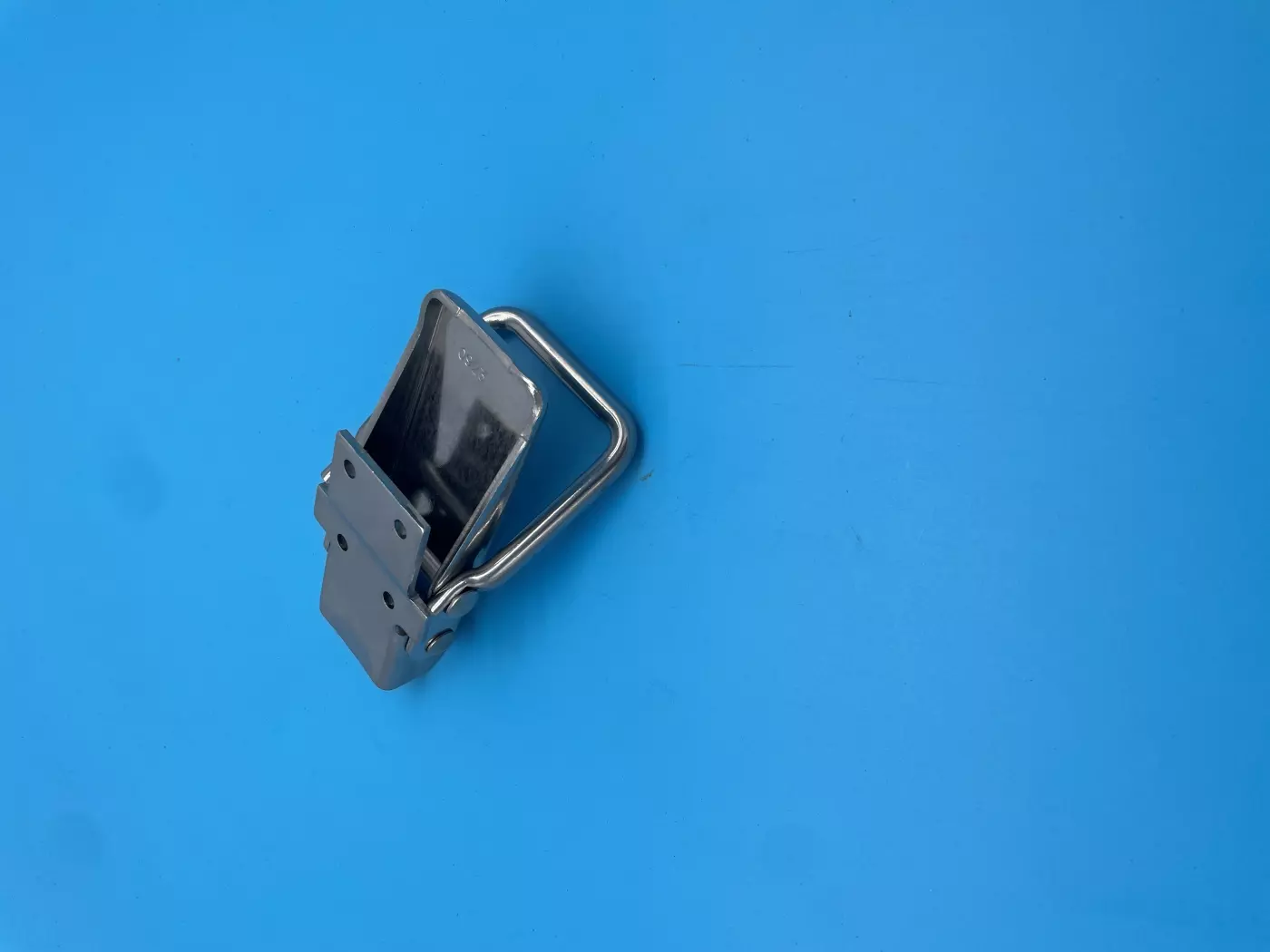 Fermeture inox pour bac a cailloux