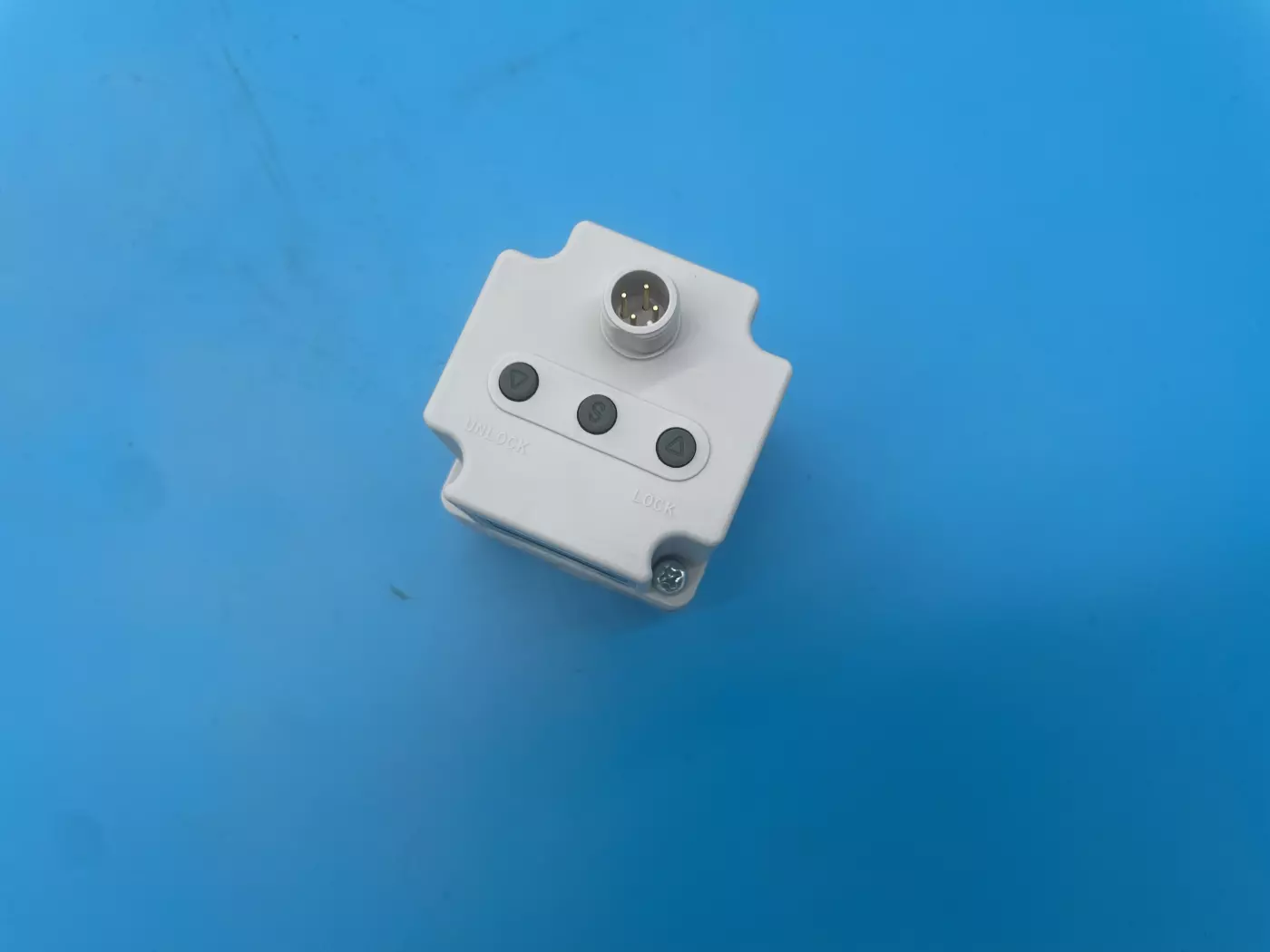 RÉGULATEUR ELECTROPNEUMATIQUE - SMC - 1/4" 200L/MIN