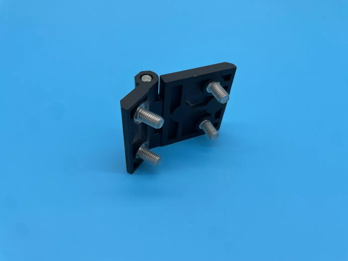 Charnière de coffre RD