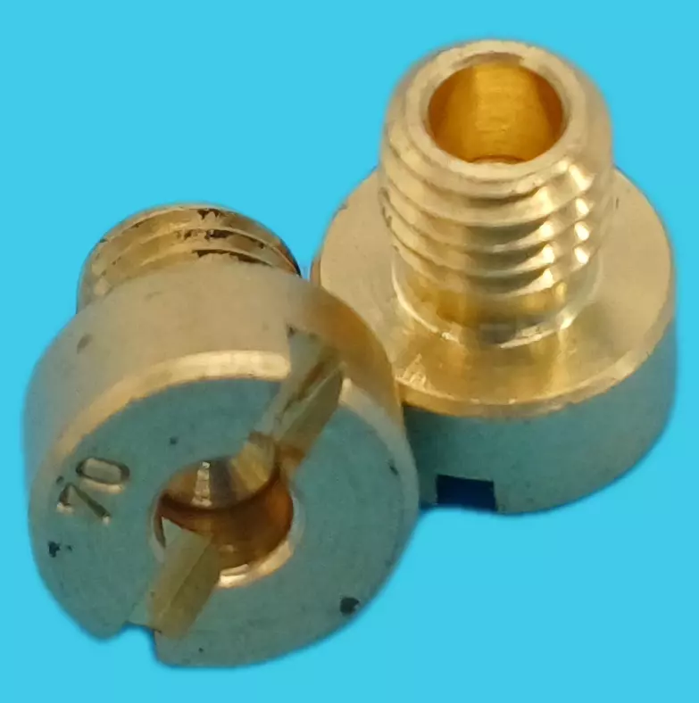 Buse gicleur M4 - régulateur 250 BARS -