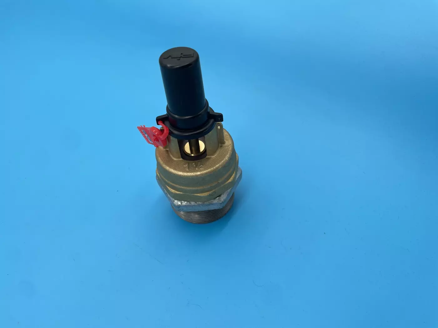 Soupape tarée à -0.8 bars - 1 - 1/2" +raccord